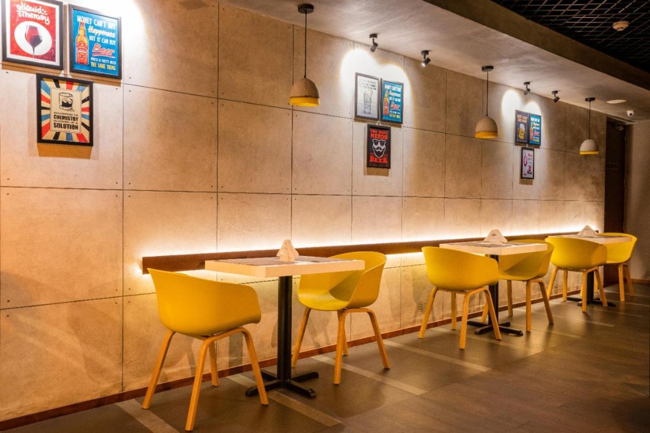 Sugar Business Hotel Kochi Εξωτερικό φωτογραφία