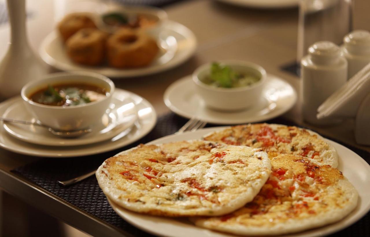 Sugar Business Hotel Kochi Εξωτερικό φωτογραφία