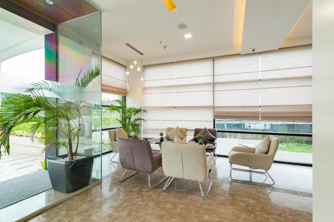 Sugar Business Hotel Kochi Εξωτερικό φωτογραφία